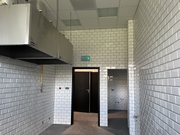 lokal 144,89 m²